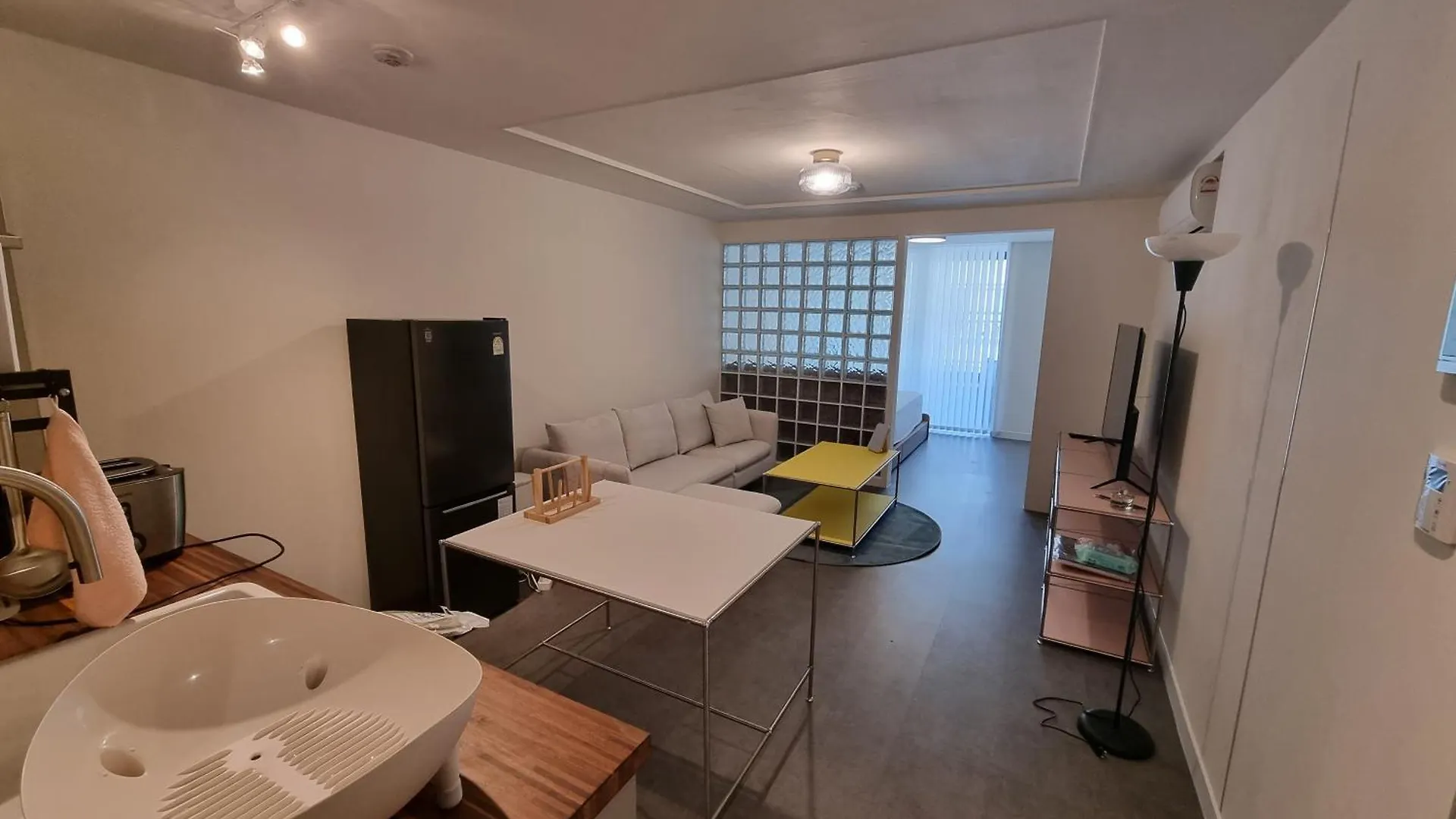 Yangjae Station & Stream Stay ソウル特別市 アパート